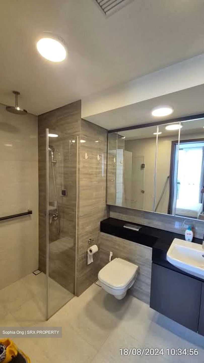 Park Place Residences At Plq (D14), Apartment #566086311
